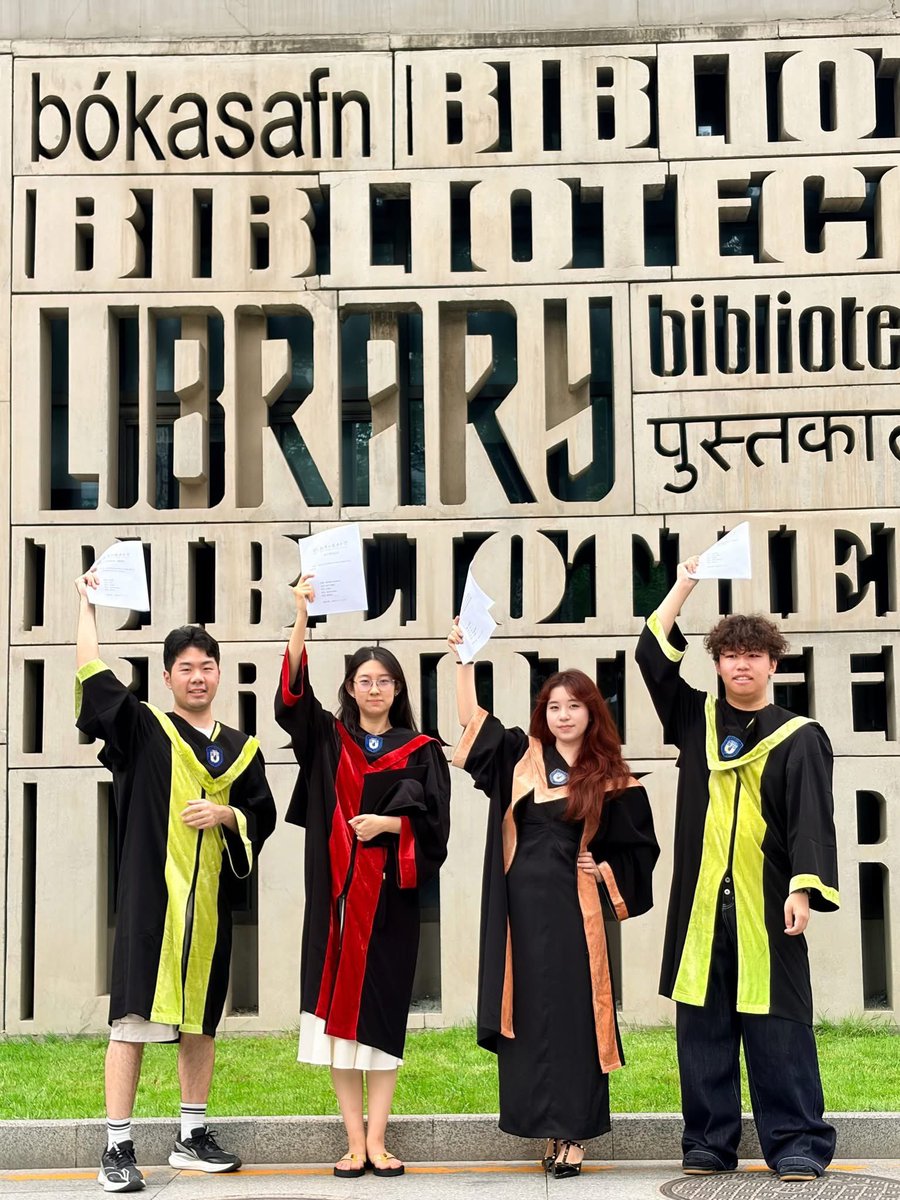bfsu_official's tweet photo. #ClassOf2026 Here's to the memories they'll hold forever — the friendships that became family, the lessons that went beyond textbooks, and the moments that made these years unforgettable. 🎓📸
#graduation https://t.co/6Yq5qkuOmB