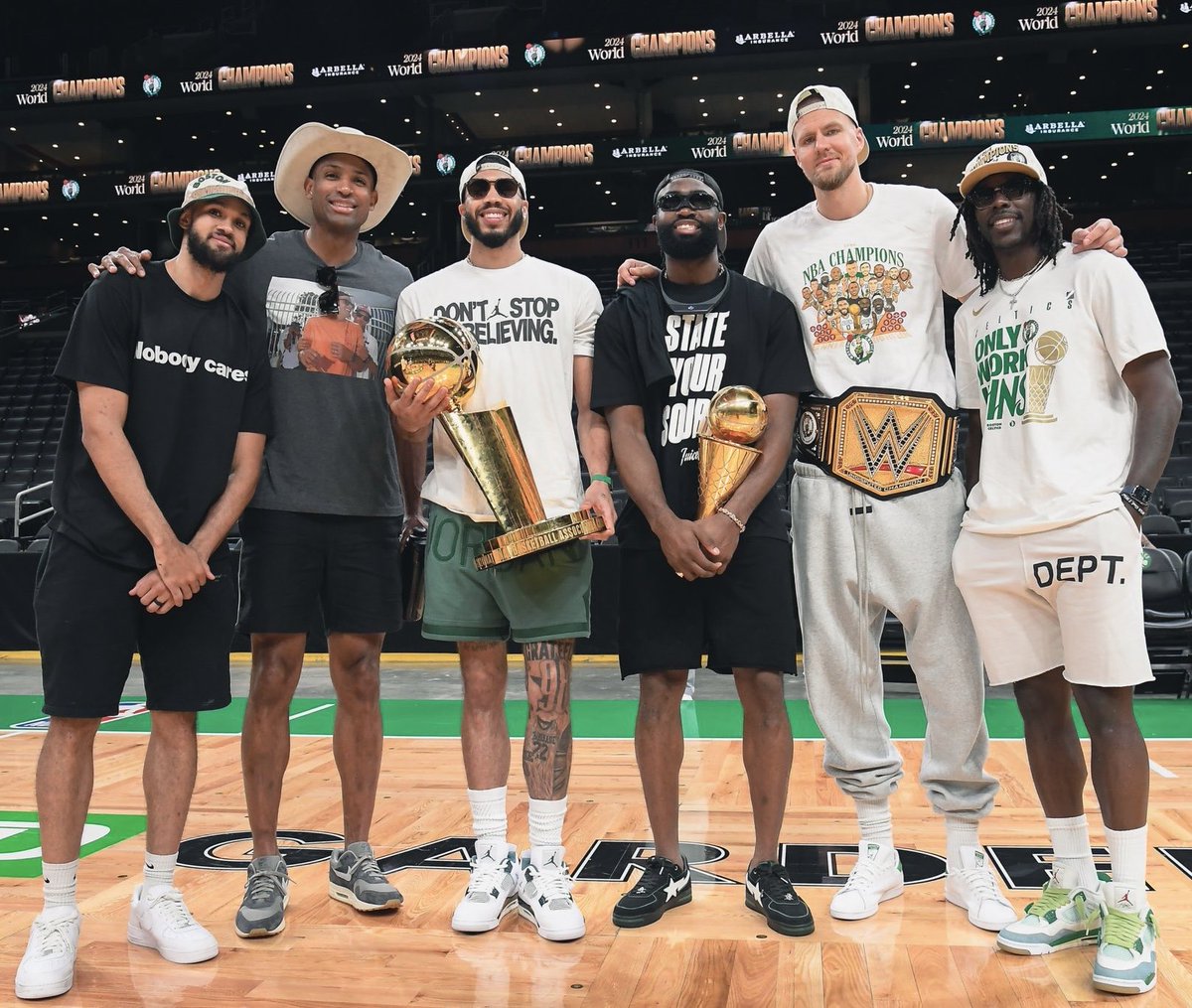 _cam_D_'s tweet photo. Thank you for everything @FCHWPO https://t.co/1Wwp5TV4Jo