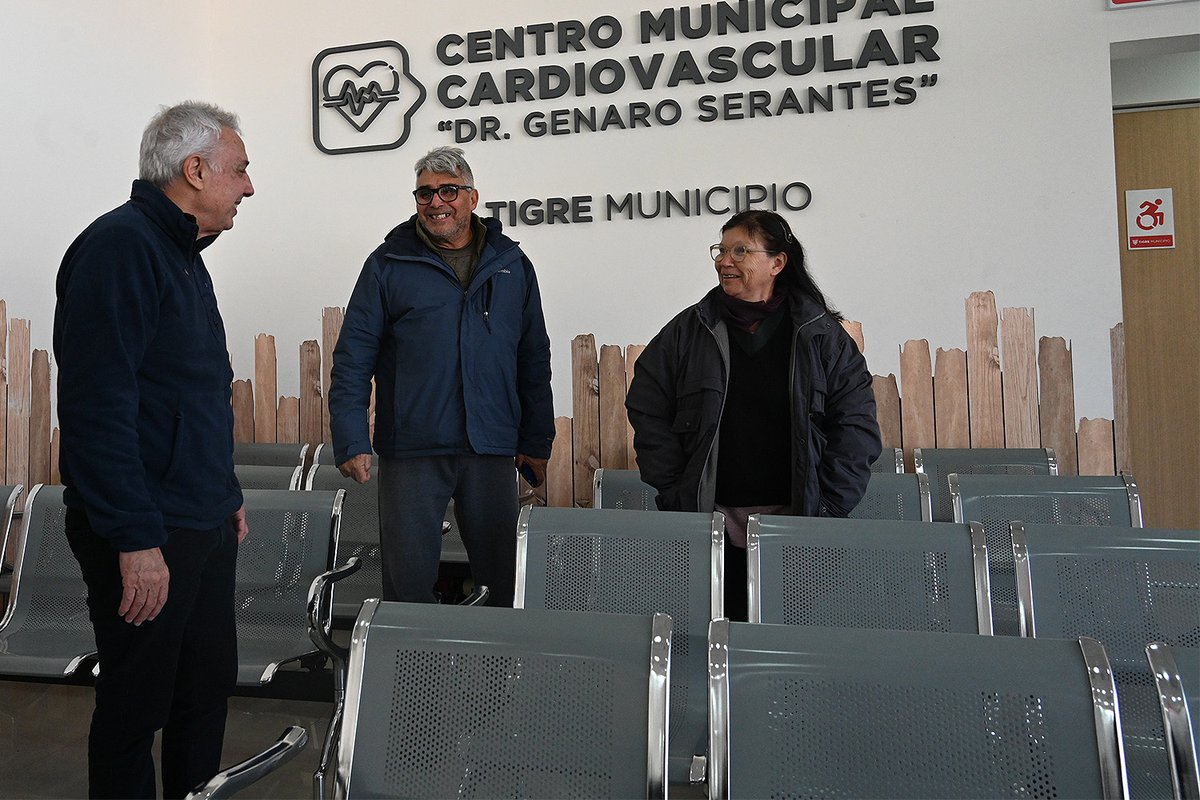 ZNVISION's tweet photo. Dos hospitales públicos del @MunicipioTigre  recibieron distinciones de la Universidad de Buenos Aires https://t.co/cu1MMhgZpr a través de @znvision @ZamoraJulio https://t.co/NWGZrMx7pk