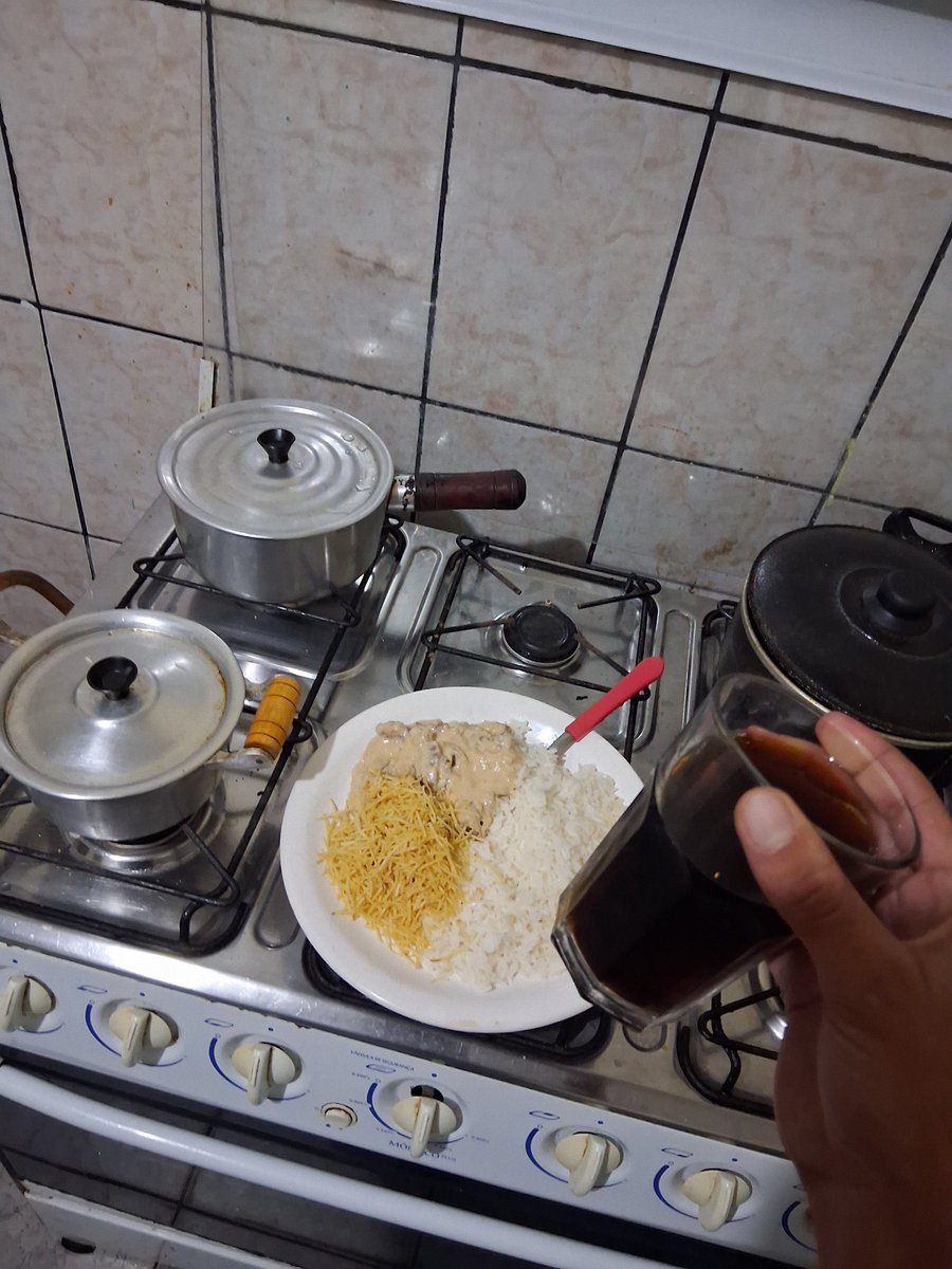 flexa_jfr's tweet photo. Casa limpa ✅️
Janta feita ✅️
Prazeres da vida adulta inegociáveis! https://t.co/5VNGS6WFVr
