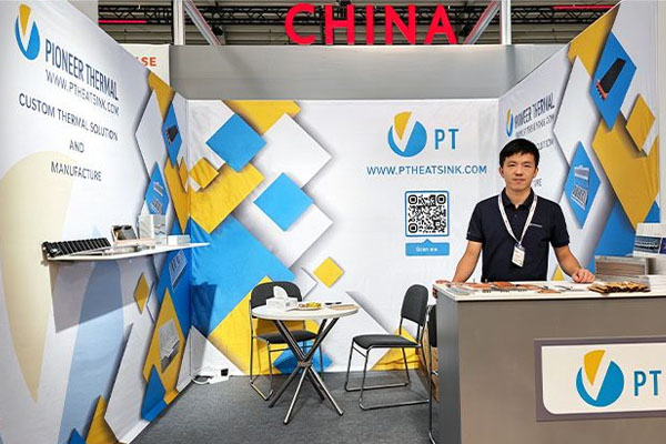 heat_sinks's tweet photo. Pioneer Thermal Makes a Strong Splash at Intersolar Europe 2026
https://t.co/d391786044
Email: Luna@ptheatsink.com
Mobile/WhatsApp:+86 152 2030 1231
#splashintersolareuiope2026 #pioneerthermal #heatsink https://t.co/lwooaafhpF