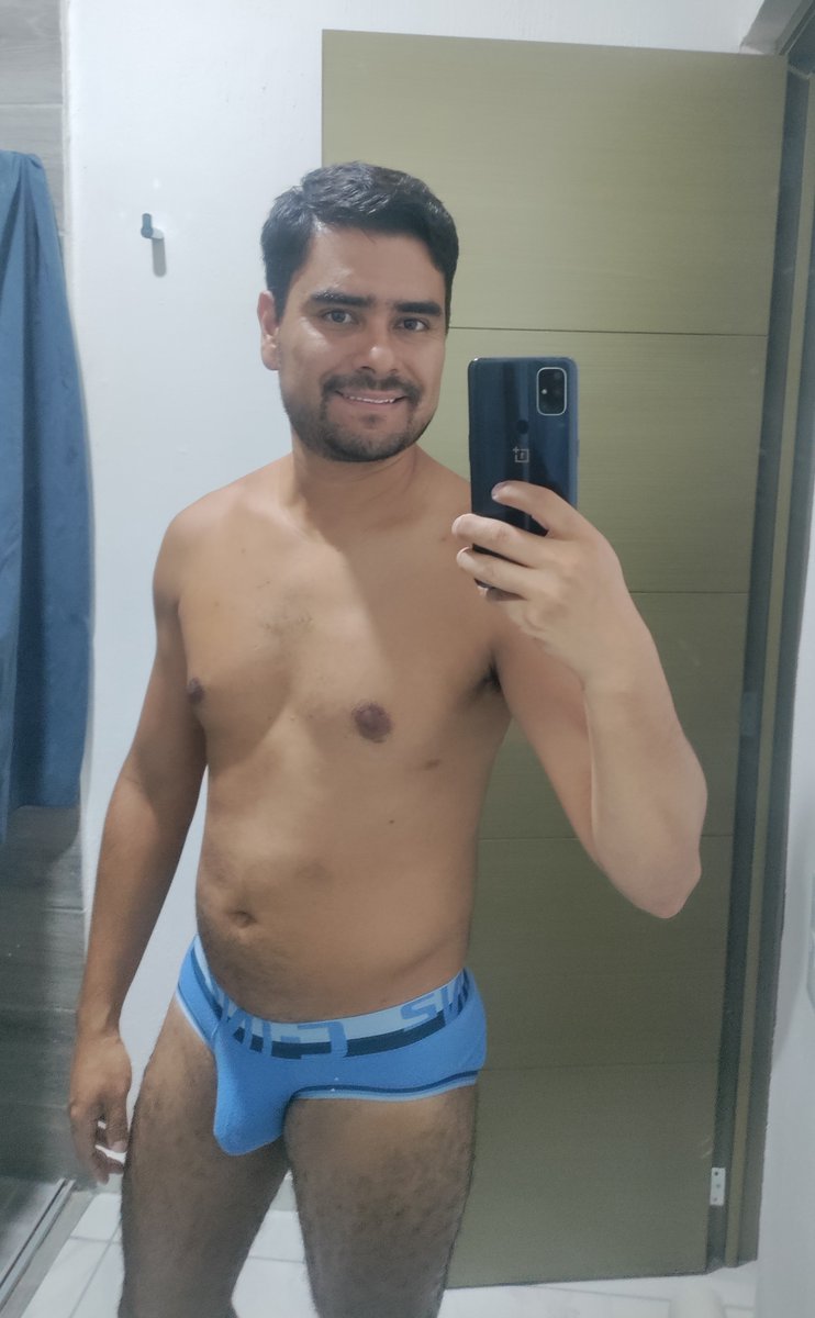 Angel tweet media