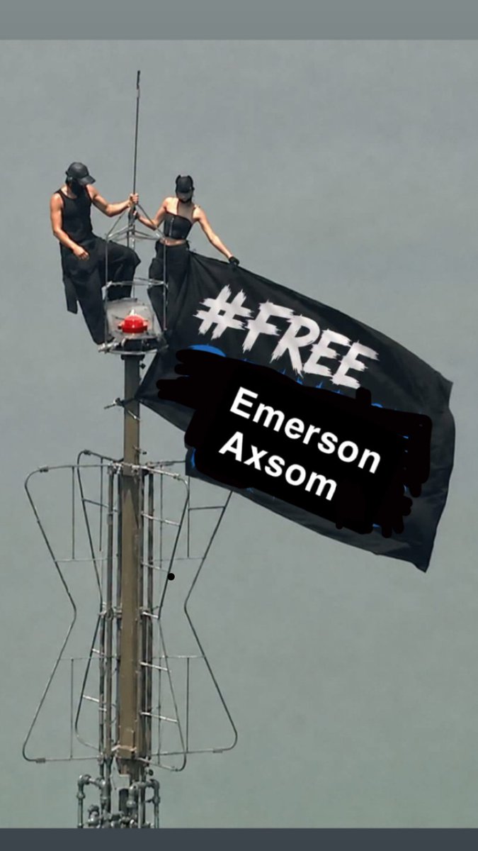 SprintCarcast's tweet photo. #freeemerson https://t.co/HZF5KrxrTN