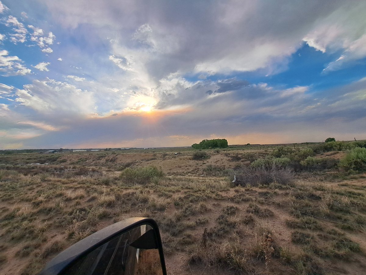 Maxine658488's tweet photo. Aspen Acres smoke seen from east of Boone Co https://t.co/CRiRxzHWOG