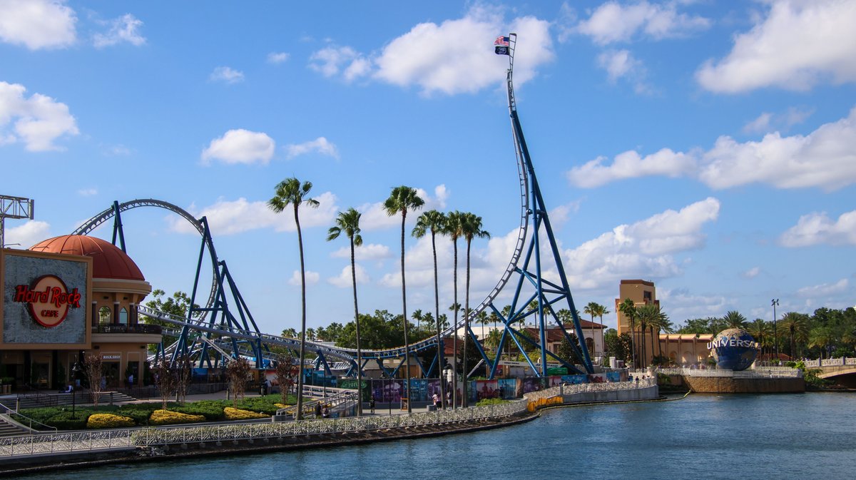 bioreconstruct's tweet photo. Current view of Fast &amp; Furious Hollywood Drift. From the Islands of Adventure bridge in CityWalk. https://t.co/Mj3RH6Mqzi