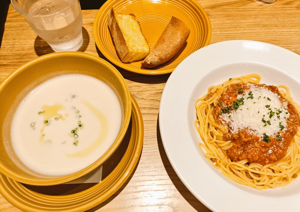 super_abfly12's tweet photo. 病院帰りにご褒美ランチした😊 https://t.co/cJ13jn0ovZ