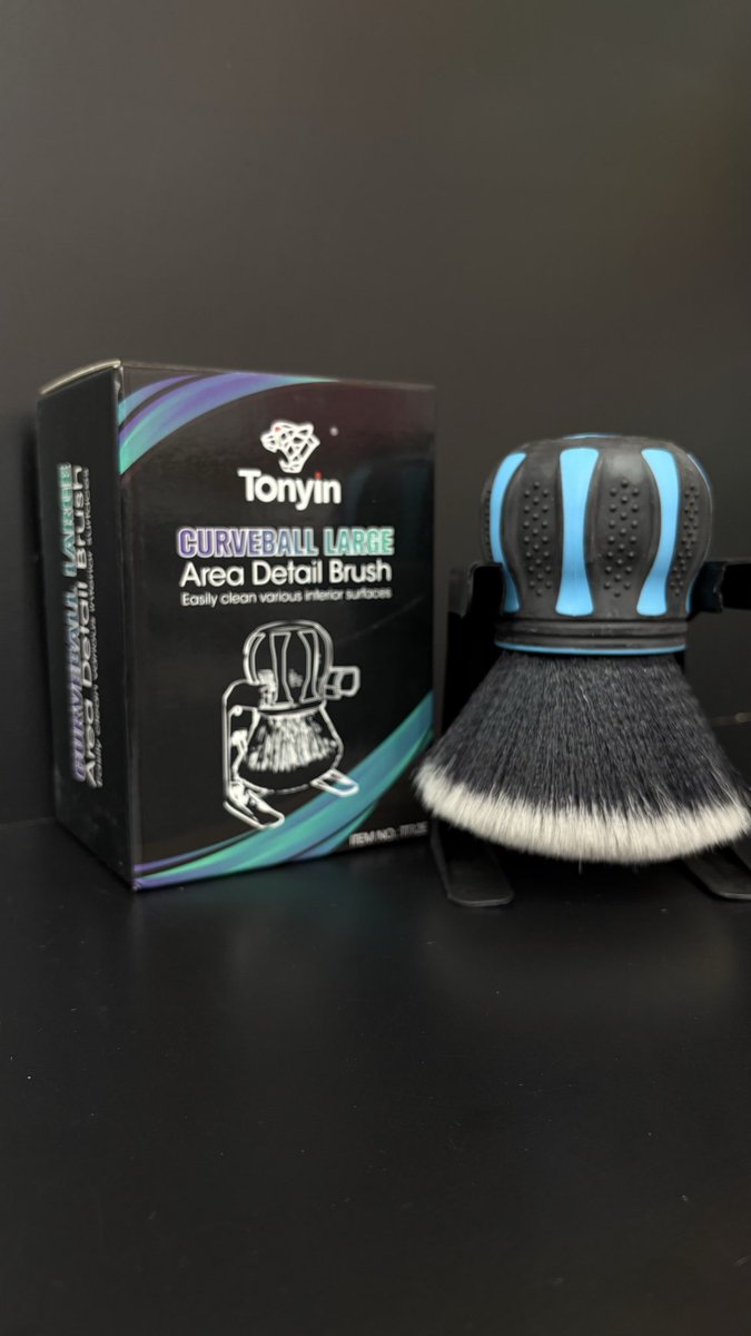 autobacs_koga's tweet photo. #Tonyin
CURVEBALL LARGE
Area Detail Brush
広範囲に使えるソフトブラシ!
グリル、ホイール、内装など、効率的に広範囲をブラッシングできる太めのソフトブラシです!
専用ホルダー付!毛先60mm!
#tonyin #detailing #carwash #brush https://t.co/OfaNFyvCDb