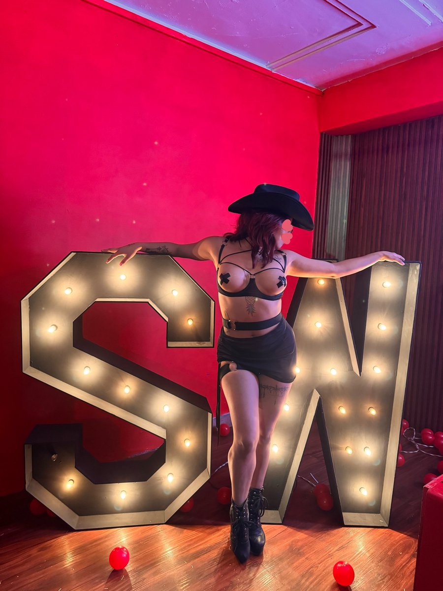 petiteyamo2229's tweet photo. Ombligo de semana🥵🔥💖😈

Por aca 👇  todas mis dinámicas https://t.co/CHejwkk5yE 💖🥵💖 https://t.co/Jin9EeOd6T