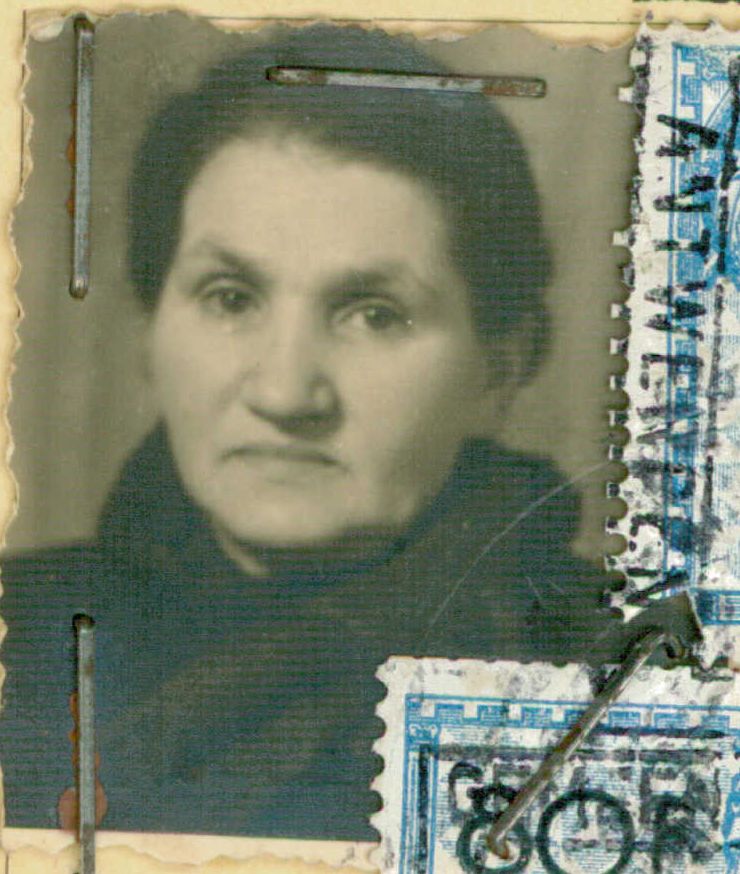 AuschwitzMuseum's tweet photo. 2 July 1878 | Jewish woman Hanny Grunfeld was born in Satu Mare (then in the Austro-Hungarian Empire, today Romania). She emigrated to Belgium.

She was deported to #Auschwitz from Kazerne Dossin in Mechelen on 24 March 1943, and murdered in a gas chamber after arrival selection. https://t.co/JyszZmhdBp