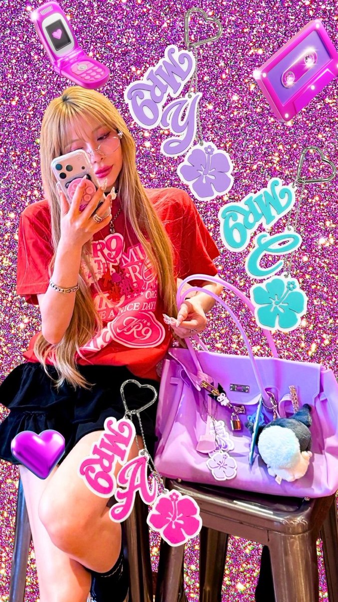 pindonxxx's tweet photo. MIRROR9新作14TH  ANNIVERSARY 
Tshirts/Jelly bag&amp;Initial key charm/Initialkey charm✨3商品
7月2日20時から予約販売が始まります💖💖💖
https://t.co/2wjbssItqw https://t.co/TFb6njF1vY