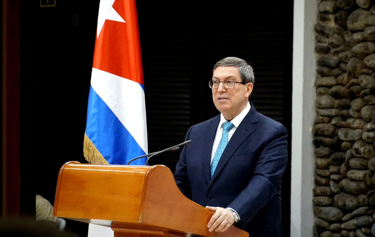 MarisolFFerrer's tweet photo. Lo dijo claro @BrunoRguezP: #Cuba no amenaza, pero el bloqueo es una política de genocidio silencioso. Mientras EE.UU habla de libertad y condena a un pueblo entero a la escasez,  basta  #TumbaElBloqueo ✊#Mayabeque https://t.co/Dy1jmDh56J