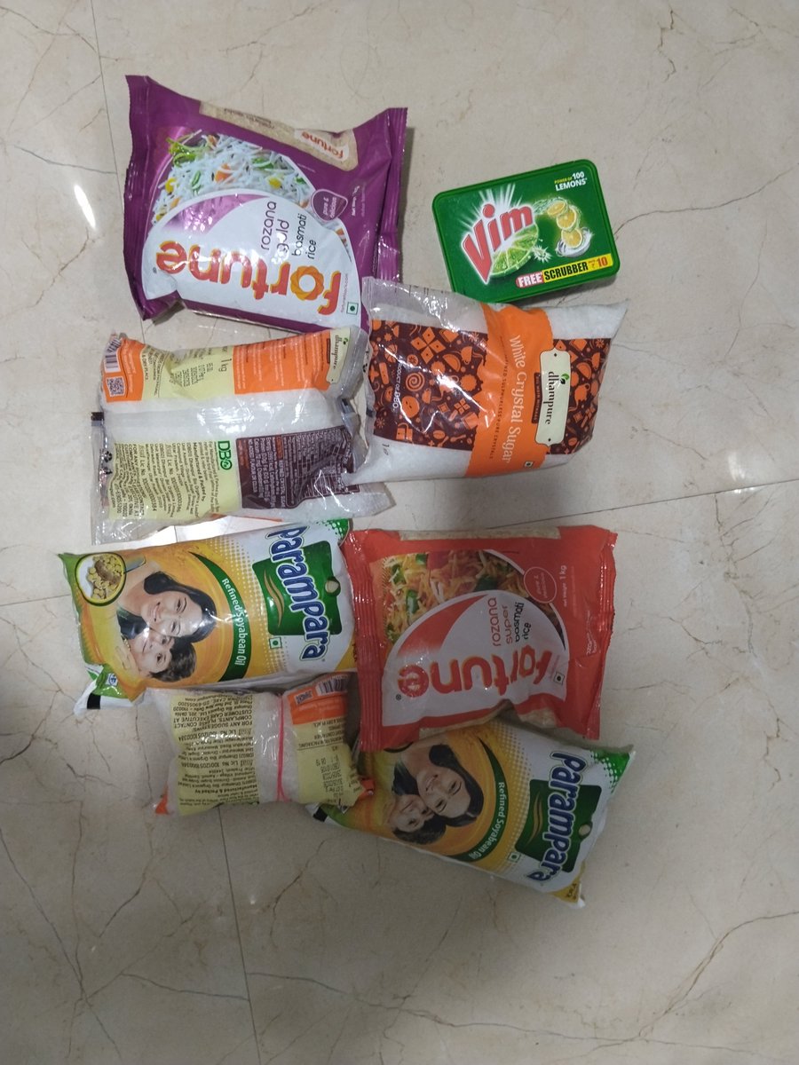 vikrambilara's tweet photo. Please look into order was partly delivered almond hair oil was not delivered but payment was accepted by local representative @flipkartsupport https://t.co/kGXak5HJ0n
