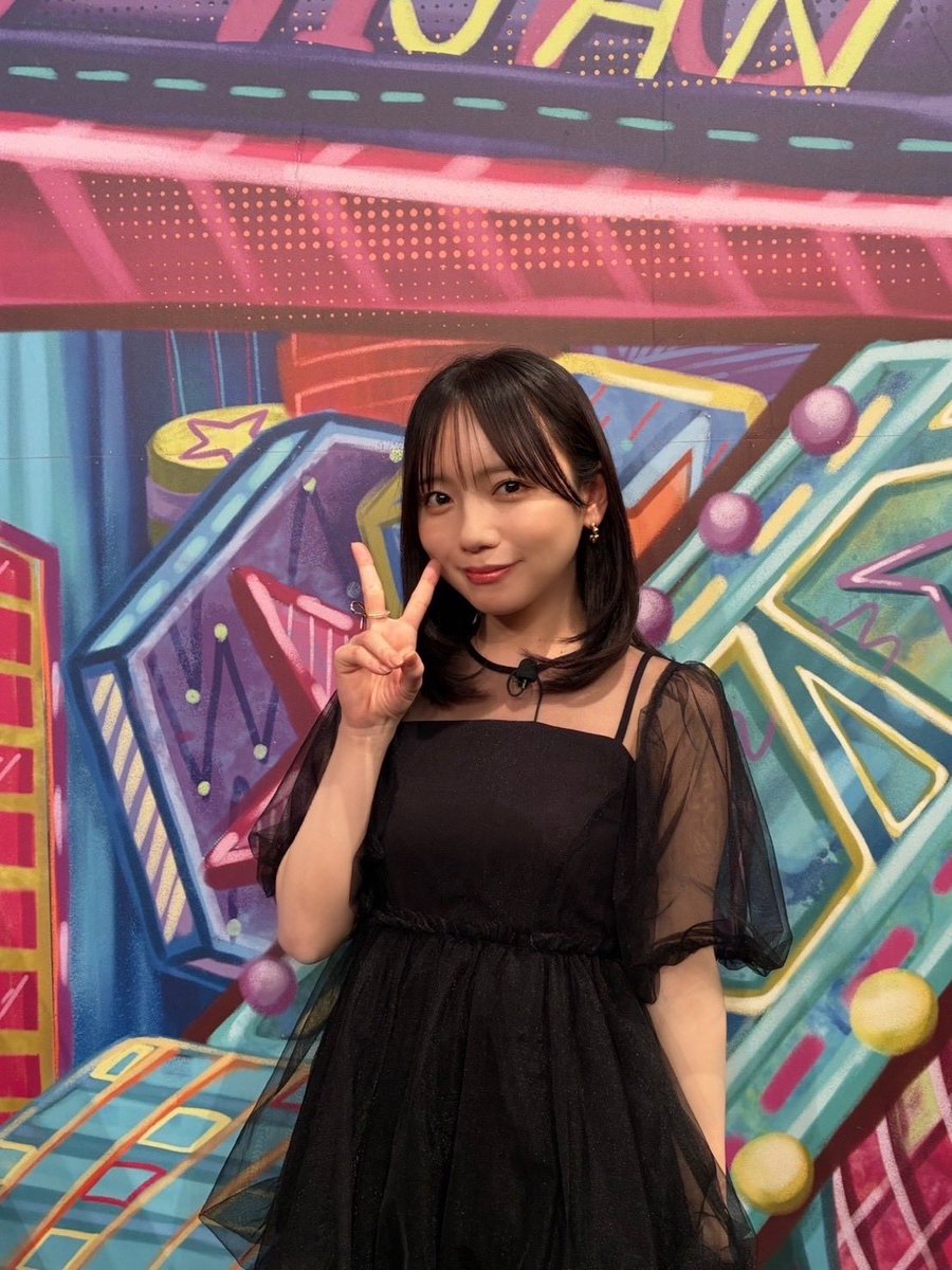 daikuukou__ex's tweet photo. 出演情報📺
✈︎∽∽∽∽∽∽∽∽✈

本日 7月2日(木) 深夜0:15〜放送
『#見取り図じゃん』に
#齊藤京子 さんが出演します👏🏻

番組オリジナルの心理ゲーム、
🃏スリルジャック🃏に挑戦❗️

果たして勝負の行方は・・・？
ぜひご覧ください👀

『#大空港 ～GATE24～』
7月23日(木)よる9時 初回拡大SP✈️ https://t.co/FN1rTES7Ko