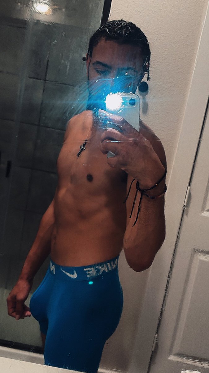 Shiesty_tj44's tweet photo. Come have some fun with me tonight !!
FREE launch Show starts at 12am(CT). MIDNIGHT

SEE YALL THERE!!

https://t.co/n72MZMGa6H… https://t.co/TuH2GUMGt9
