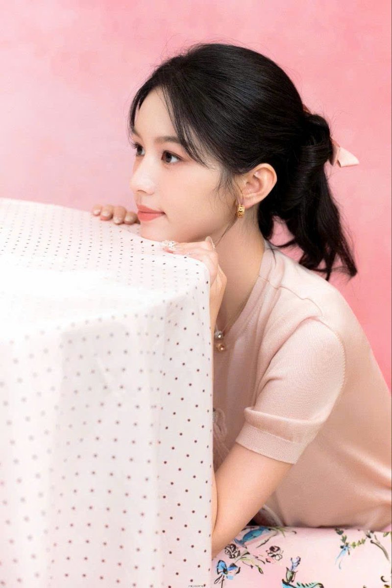 yourzhye's tweet photo. ₊‧°𐐪♡𐑂°‧₊ RTs are appreciated ₊‧°𐐪♡𐑂°‧₊

I've just been hoping to meet someone new to talk to, share little things about the day, and maybe naturally connect with each other in a simple, genuine way. Drop any topic to start a new friendship  ִֶָ۶ৎ˖ִ ˚ https://t.co/dPS18QG1Uw