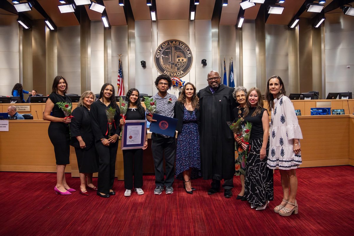 Brune4Vegas's tweet photo. Today, I was sworn in for 4 more years as the @CityOfLasVegas #Ward6 Councilwoman.โจ
Thank you to the voters who believe in me. My promise is to keep showing up and listening to neighbors. ๐
You can watch the ceremony here: https://t.co/iftN0xaYms https://t.co/bOvtfXBRth