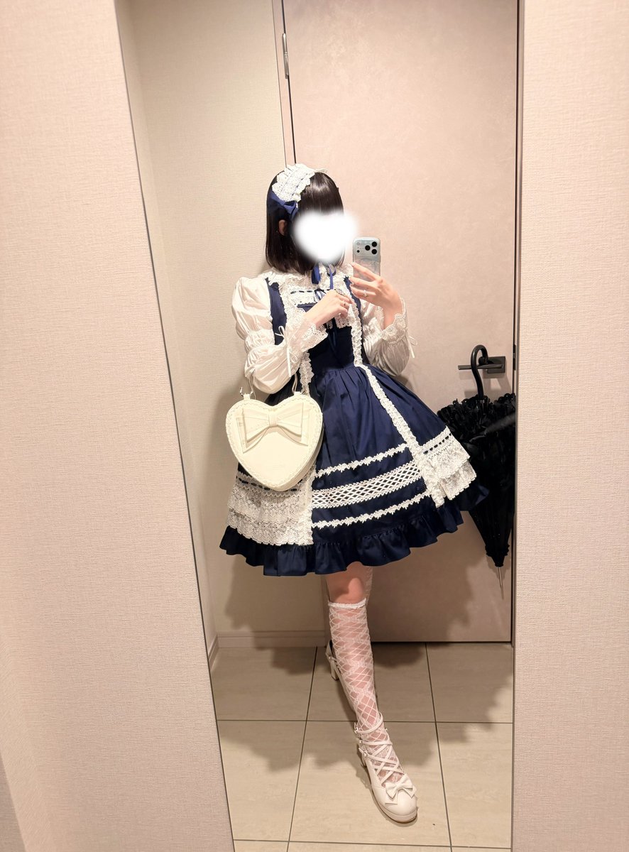 Loli🪞 tweet media