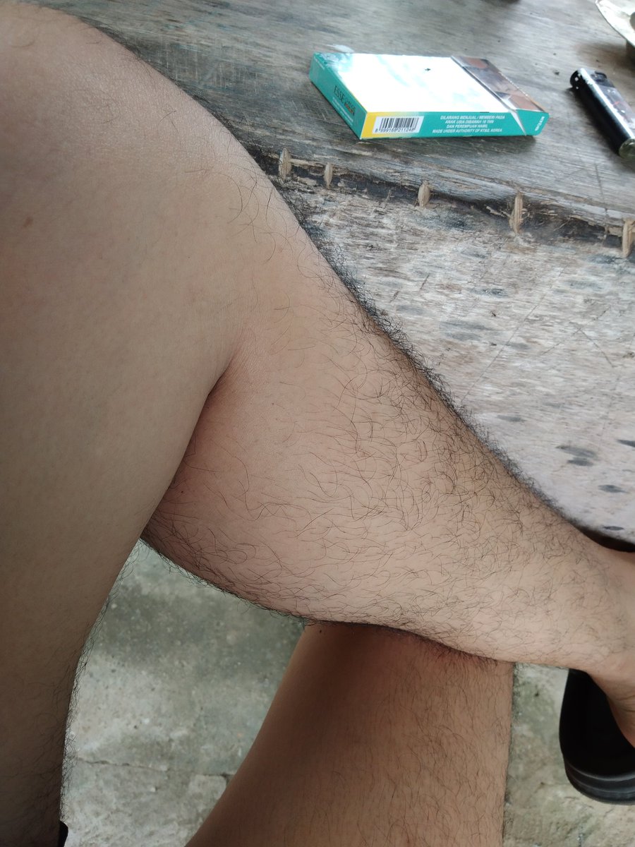 Randi09059451's tweet photo. Kek gini lah kalau di kampung
#bosan!! https://t.co/qbghXug5u4