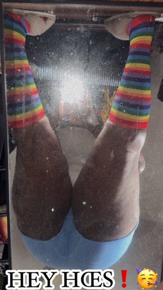 keishacarson23's tweet photo. Just having fun with my light up vibrating butt plug 😂🥴🥳 https://t.co/FuBVxpeJ3a