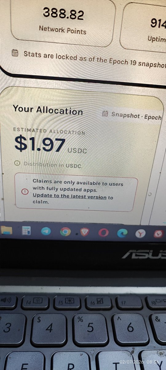 rannyravi's tweet photo. @grassfdn So you mothefucker gave 2 $ for running you shitty network for 2 years ?? What a pathetic scammer .
Request all people to massage report their account. https://t.co/AHtKMwP583