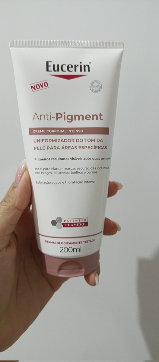 LimaM75765's tweet photo. @babi Uso esses três, o segundo é o único que não passo no rosto. https://t.co/5ayXfPpMpy