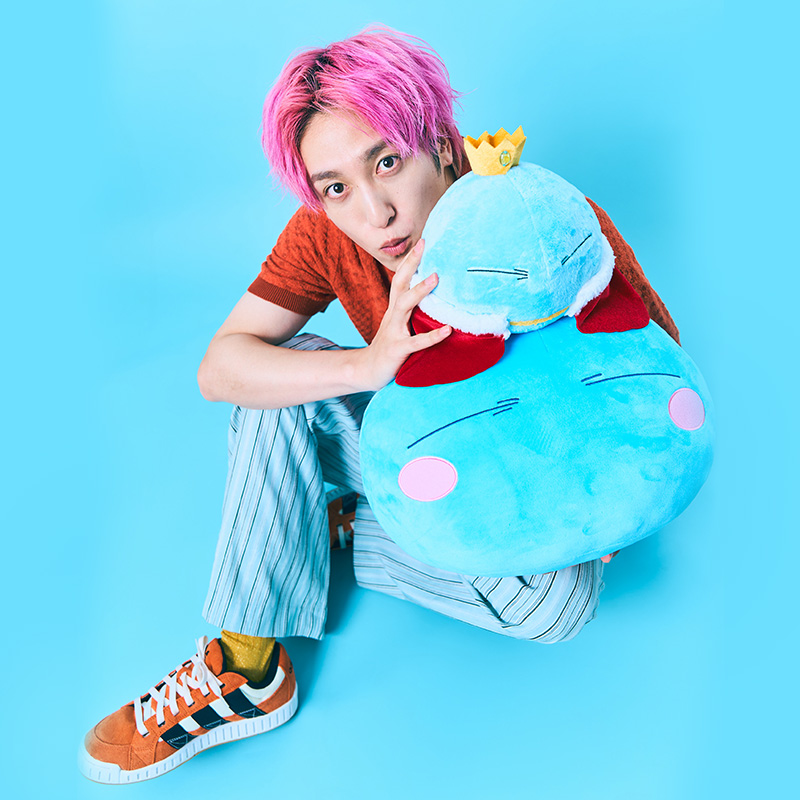 comic_natalie's tweet photo. 【特集】
異例の分割5クール放送中！
EXIT兼近が語る、僕らが「転スラ」に夢中な理由
