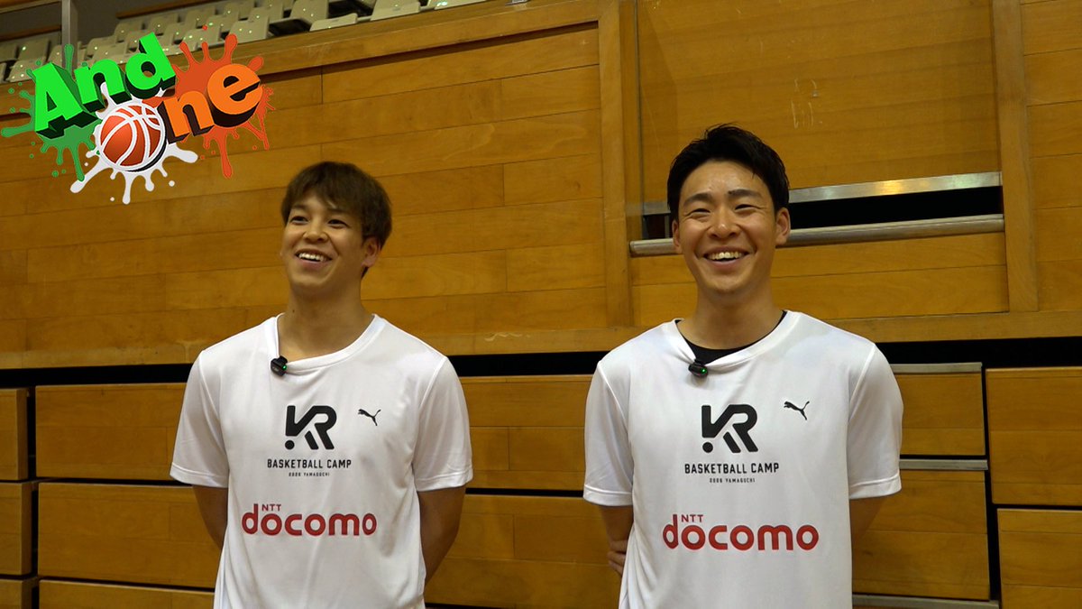 5ch_basketball's tweet photo. バスケ番組「And One」
7月2日(木)よる11時10分～📺✨

#三遠ネオフェニックス #佐々木隆成 選手が
小学校 校歌 を披露！？🌠

幼馴染 #茨城ロボッツ #中村功平 選手と
故郷への恩返しを実行
恩師や後輩たちも巻き込み
山口県を熱くするプロジェクト🔥

Bリーグがみんなの未来を変える!
もうひとつの挑戦 #AndOne なストーリー👍🏻

／
And One🏀
＼