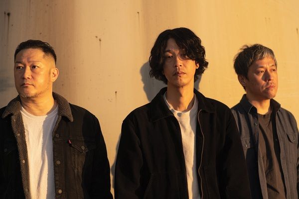 mikiki_tokyo_jp's tweet photo. 【コラム】
GRAPEVINEの重要作『Circulator』が25周年記念で特別パッケージ化!　転機を記録した2001年のライブ映像作「NAKED FILM」も再登場（bounce）
https://t.co/xudFj9eHeI 

@news_grapevine @ponycanyon https://t.co/opwVgqWGpg