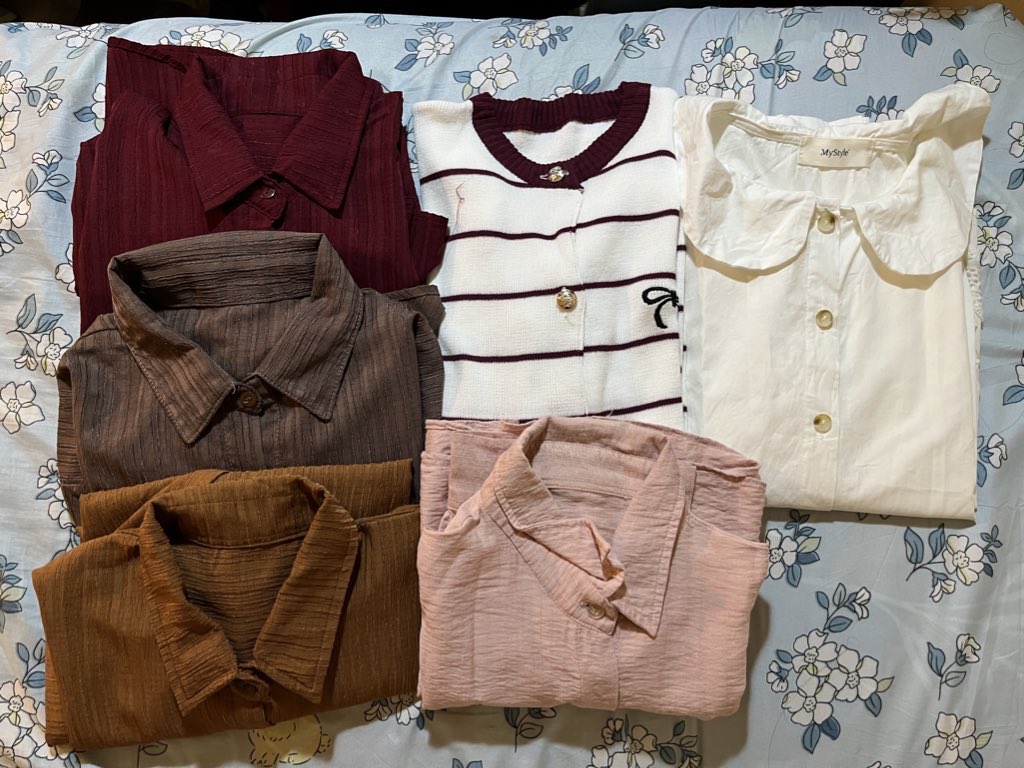 strwbrymoonn's tweet photo. preloved 👚!!!

wts // want to sell

kemeja oversize // all size
35k/pcs selain yg warna putih
cardigan 65k
kemeja putih 85k https://t.co/pOtNX2PqbP