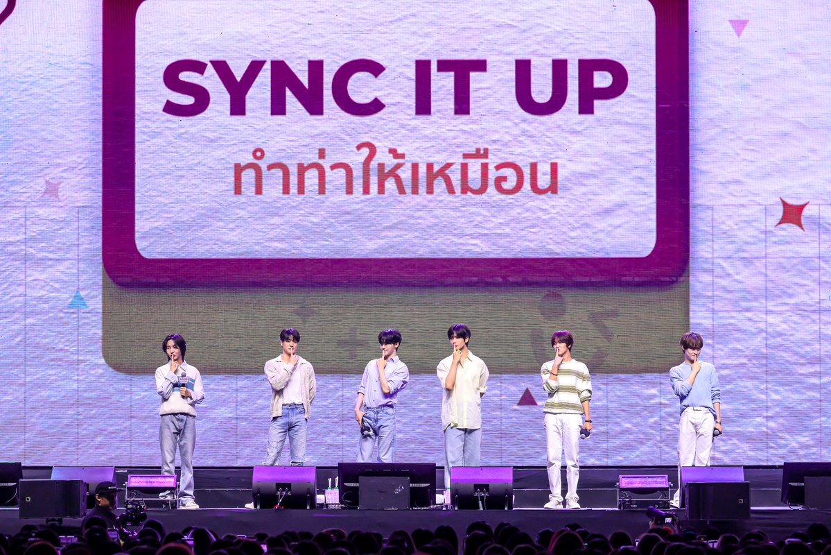 sisodofficial's tweet photo. 📸 เก็บตกมวลความสุขจากงาน SISOD LOVE & DREAM MISSION 💚

งานนี้บอกเลยว่าเต็มไปด้วยรอยยิ้ม
ขอขอบคุณน้องๆ NCT DREAM 

ขอบคุณแฟนๆ ทุกคนที่มาร่วมสร้างความทรงจำพิเศษ  
และโมเมนต์ดีๆในครั้งนี้ไปด้วยกันนะคะ 💖

#SISODLOVEANDDREAMMISSION
#SISODRicemilkxNCTDREAM #SISOD
#รักมั้ยRicemilk #น้ำนมข้าวสีสด