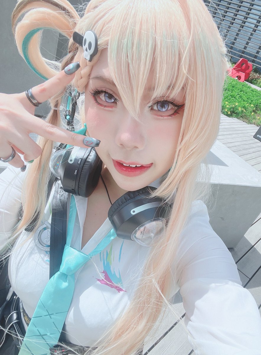 MinKai_Cos's tweet photo. 去拍了琳奈！天氣好熱但陽光辣妹配藍天白雲太開心啦！

#鳴潮 #WutheringWaves https://t.co/Og5WJ9SJTn
