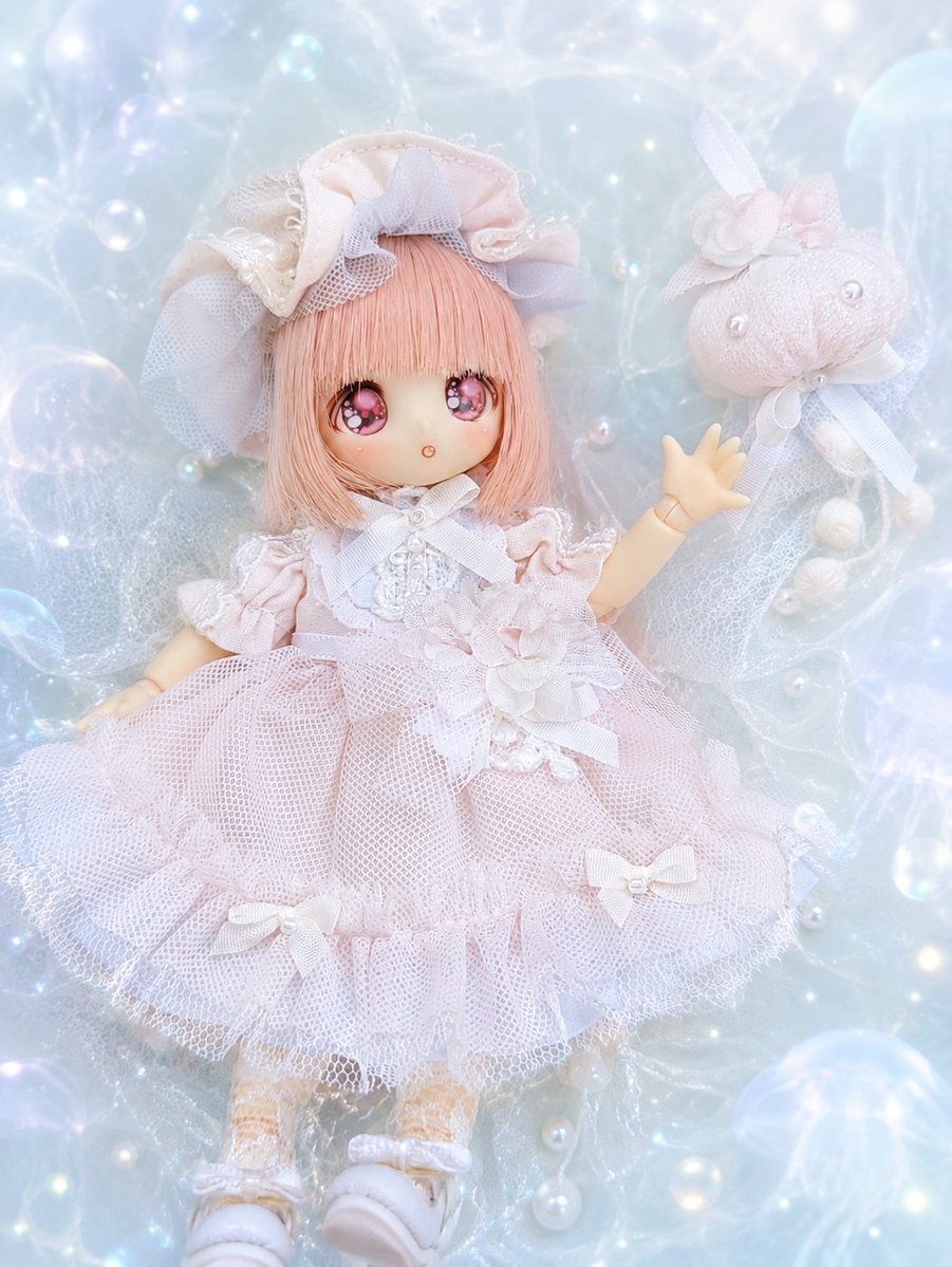 3233_pom's tweet photo. こんにちは✨️
月うささん(@tsukiusa_coco)の妖精うさぎさんの春待ちお洋服とご縁が🫶🏻︎💕もうペールピンクのふわふわが可愛すぎて！🐰も🪼も可愛い、二度美味しいのです♥️素敵なご縁ありがとうございますm(*_ _)m
 #月うさ洋裁店 https://t.co/yzzkWjAKoH