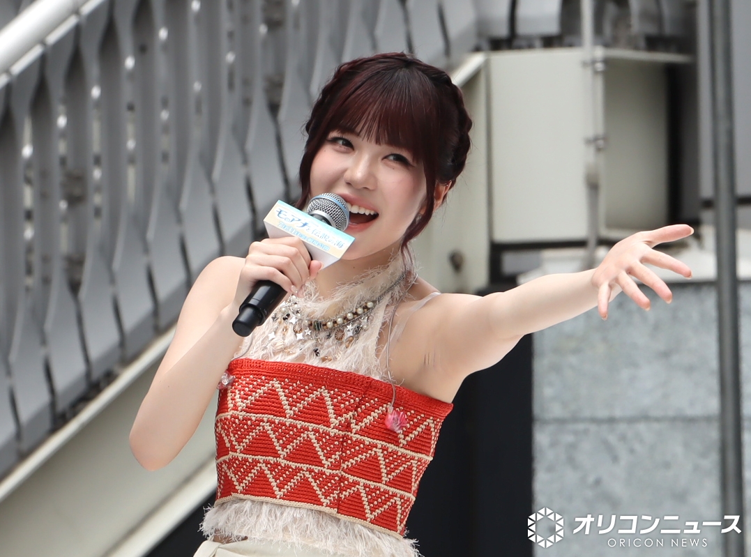 oricon's tweet photo. ME:I・TSUZUMI、道頓堀の船上に登場❗️
観客から黄色い歓声
⠀
オーディションで勝ち取った「モアナ」役
圧倒的な美声＆歌唱力を披露🏝️
https://t.co/NWRQV6Swz9
⠀
実写映画『モアナと伝説の海』
モア夏歌唱お披露目イベント https://t.co/epL8KeNCLX