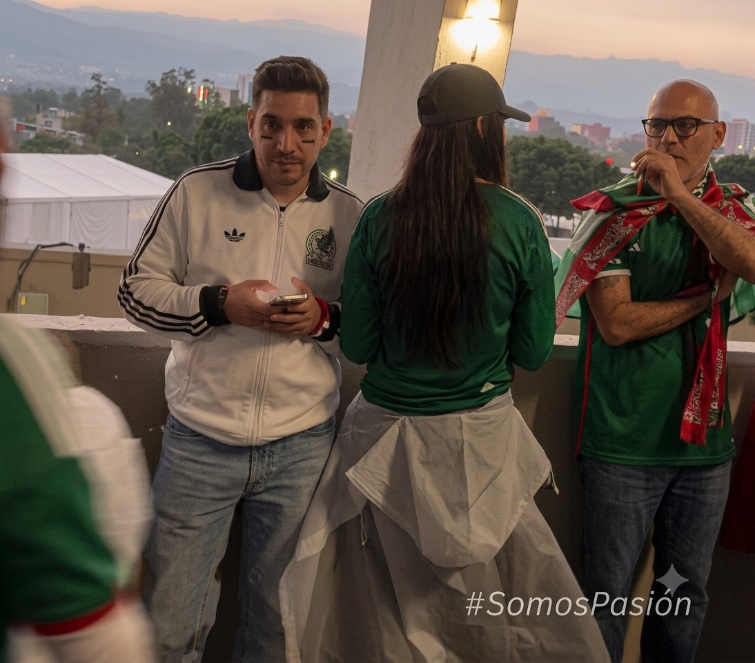 jovany1416's tweet photo. @Mariorarara ¿Quienes son los otros dos?, así daremos con ella!!! https://t.co/vwn80KtOuA