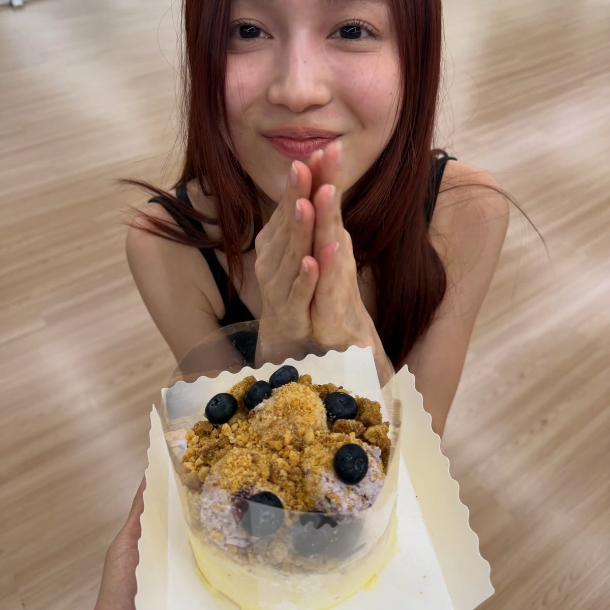 bodyguardchuu's tweet photo. how she posted her          how she posted her https://t.co/FWRdaaVrOF