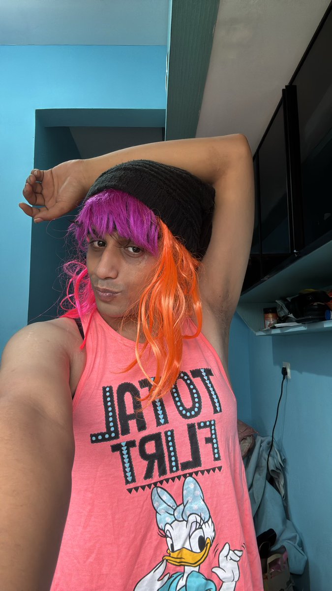 Sluttyanii's tweet photo. @TsShiroy hi https://t.co/YChaD8OIvN