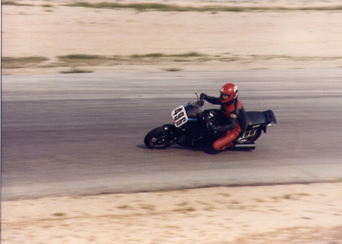 EricVM's tweet photo. @TotalMotorcycle My 1985 Interceptor 500 race bike   :) https://t.co/bEdGZZe1dK