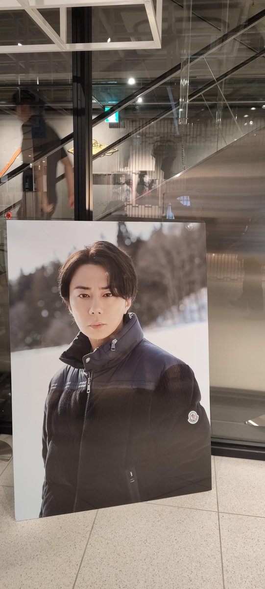 hyoketsu_jp's tweet photo. ／
映画『#氷血』公開記念
POP-UP STORE本日オープン✨
＼

7/12(日) まで期間限定
渋谷サクラステージで開催🩸

グッズ販売や特別映像・写真を展示
映画鑑賞前後どちらも楽しめる特別な空間で
涼しい夏を過ごしましょう!!

▼詳細はこちら ※来場予約必須
https://t.co/Vd9LISky00

映画『氷血』明日公開
