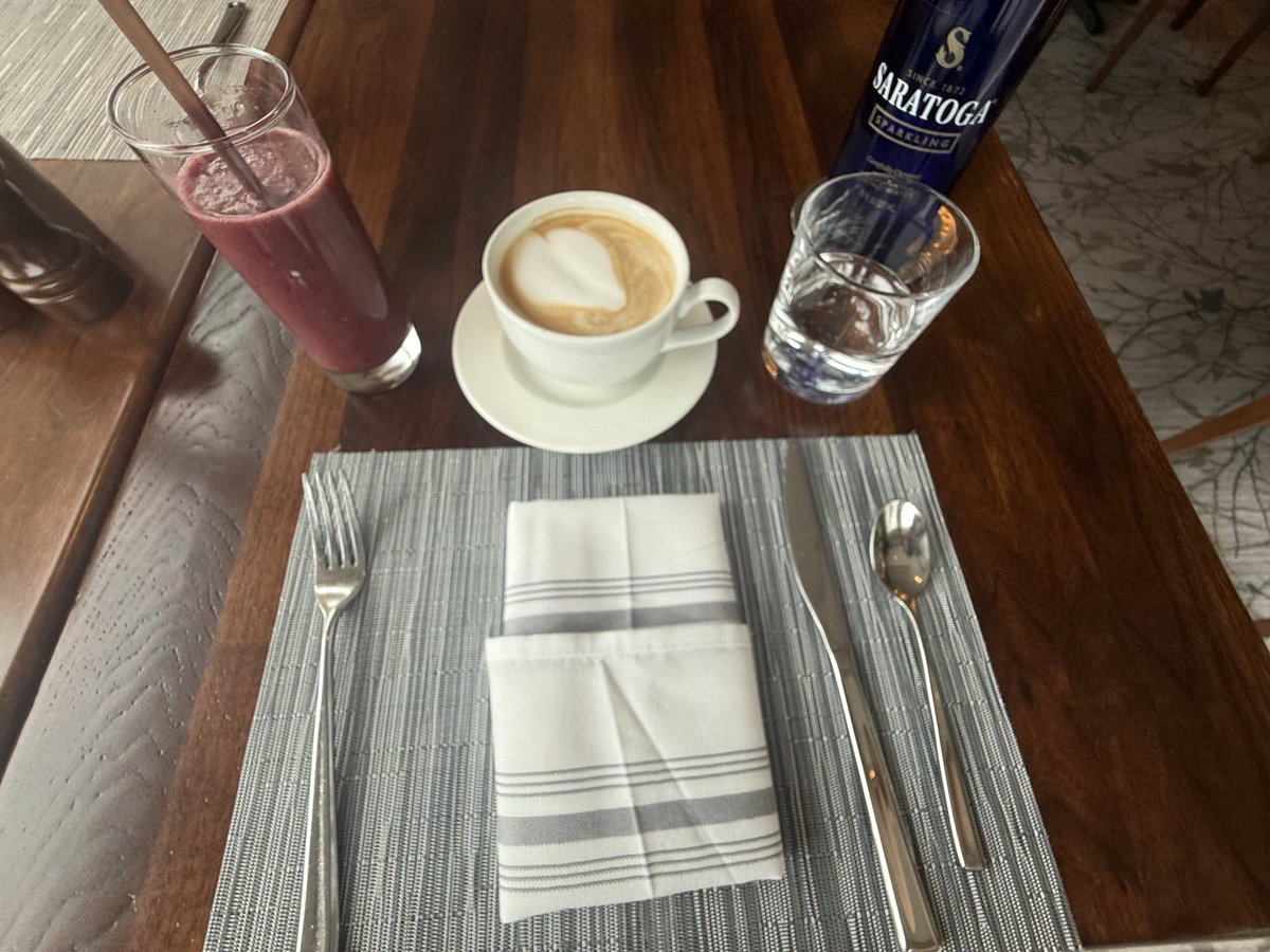jctdining's tweet photo. bananas foster french toast: candied walnuts, whipped cream, local maple syrup. smoked bacon.

cappuccino. https://t.co/jnDo4oEjuC