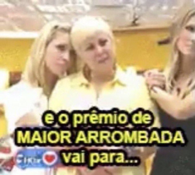 aatsac_'s tweet photo. estou sofrendo acefobia https://t.co/GiaImUjcMX