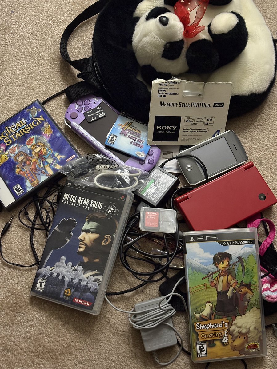 foreskin tweet media