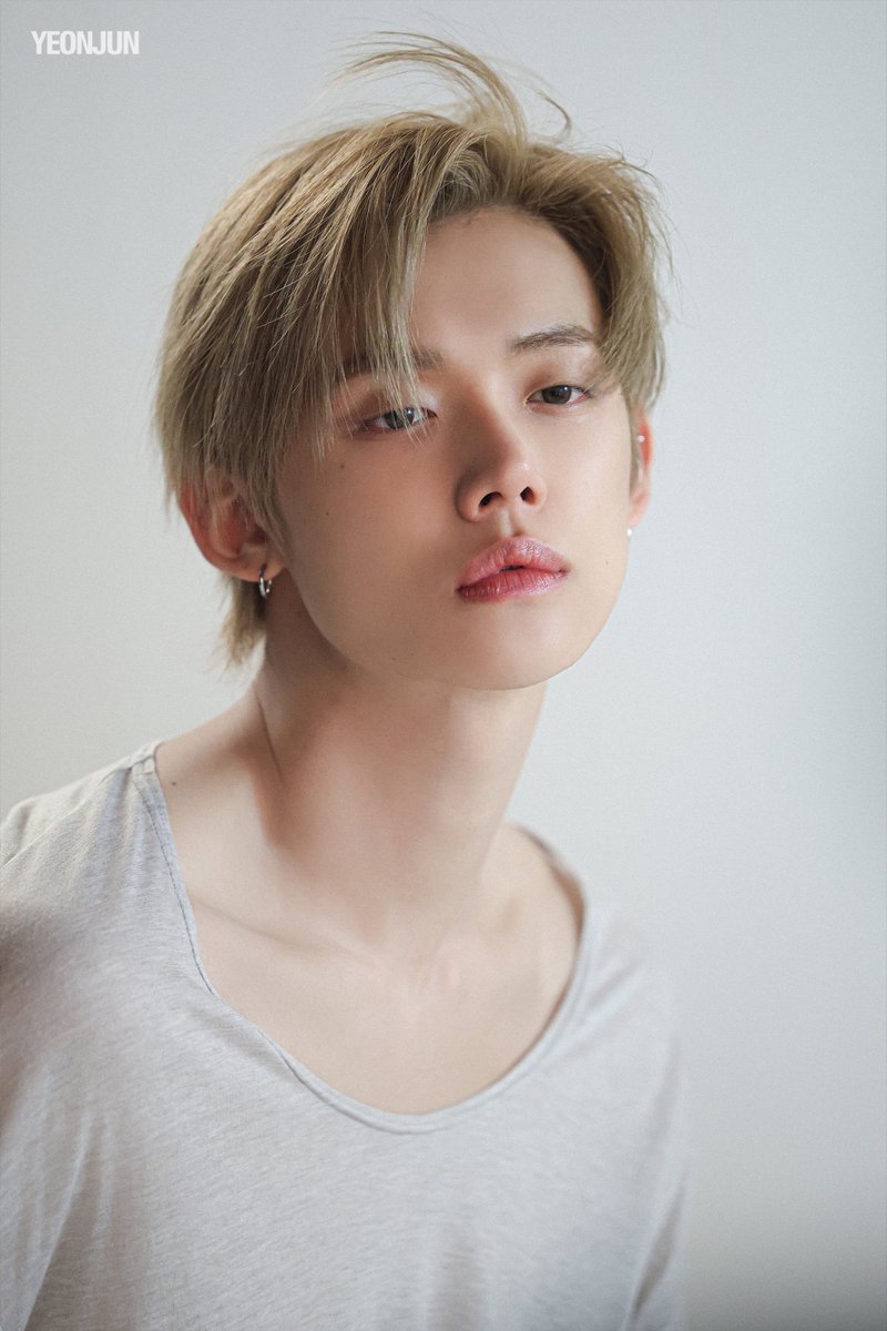 HYBE_Chart's tweet photo. #YEONJUN is now the first 4th gen solo artist to exceed 2 MILLION followers on Spotify.

Congratulations, YEONJUN 🎉 https://t.co/GAxl9Yme9V