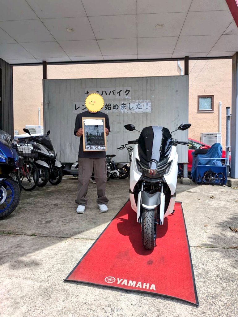 YSTECH24's tweet photo. 【もうひとつ納車🥰】
NMAX125 納車させて頂きました✨

最近免許をとったばかりで
2人乗りが出来るようになったら息子さんを乗せてツーリングに行きたいって話をされていました🥰

めっちゃいいですね、そういった夢を聞くと僕らもワクワクします😁

またお話聞かせてください！

#NMAX125 https://t.co/D1HIgEuErr