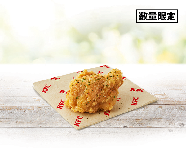 modelpress's tweet photo. ケンタッキー、夏限定2つのホットな辛さ🔥
レッドホットチキン＆グリーンホットウィング
7月8日（水）～全国のKFCで発売✨️

🟥夏恒例・刺激的な辛さの“レッド”
🟩手羽元にハラペーニョの爽やかな香りの“グリーン”
⬜️両方食べくらべ「2種のホットセット」も

この夏、どっちの辛さを味わう？

#KFC https://t.co/EEccj1Eatl