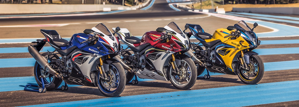autoplazadream's tweet photo. 遂に発表されました！
新型GSX-R1000R
僕はもちろんイエローをオーダーしました。
お客様からも早速赤白のオーダーも
頂きましたが台数がかなり薄いらしく
オーダーしてもお時間かかりますので
お早めの行動をお勧め致します。 https://t.co/y140DiWall
