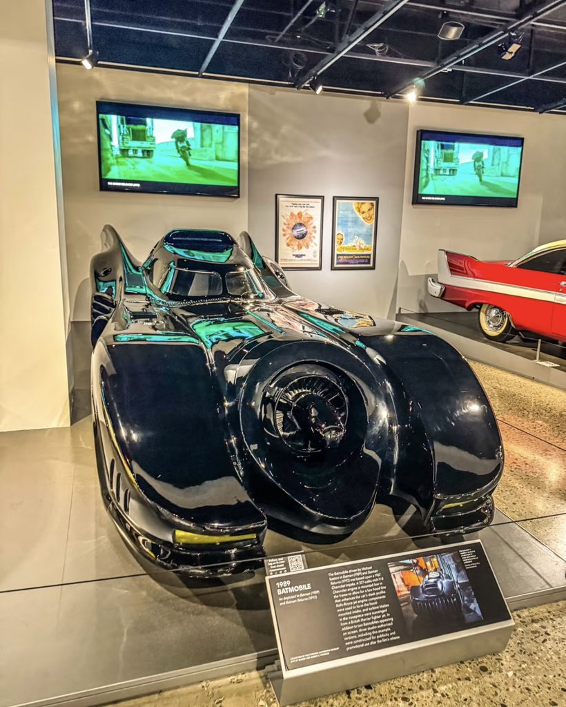 Grape212nnnn's tweet photo. If you could take just one of these home, would you choose the 1989 Batmobile, the minty-cool Mercury Coupe, the futuristic Oldsmobile Concept, or the playful Ford 021C? Which one is your pick? 🚗✨

#1989Batmobile #MercuryCoupe #OldsmobileConcept #Ford021C https://t.co/LratpbadY2