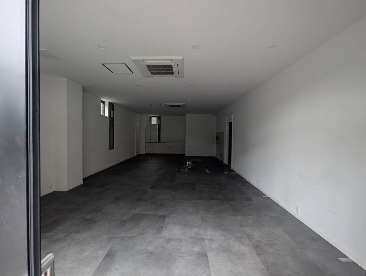 Osutamaniwa's tweet photo. 施工前の大須店
ここが約1ヶ月後に皆様とお会いできる場に変わります。お楽しみに！ https://t.co/qrQ5Nc3JDX