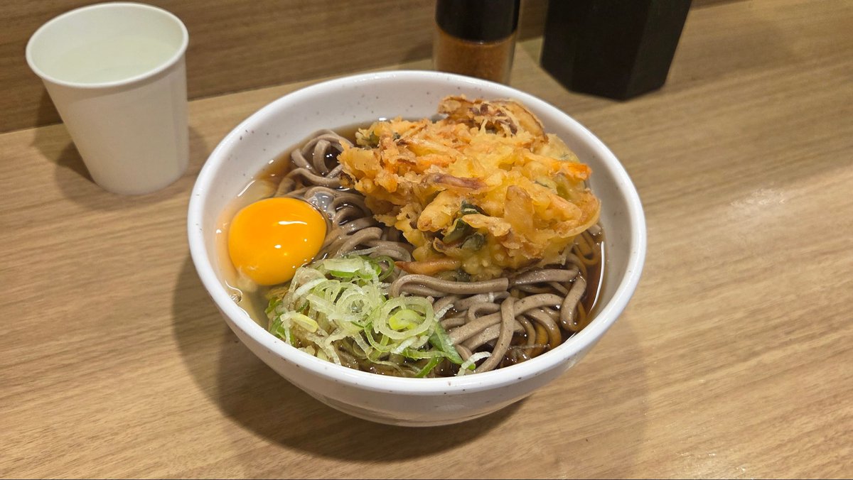 qw2e's tweet photo. スタバなう

BGM ラジオ体操
ナイスなカフェミュージック https://t.co/W0EaCpMPPn