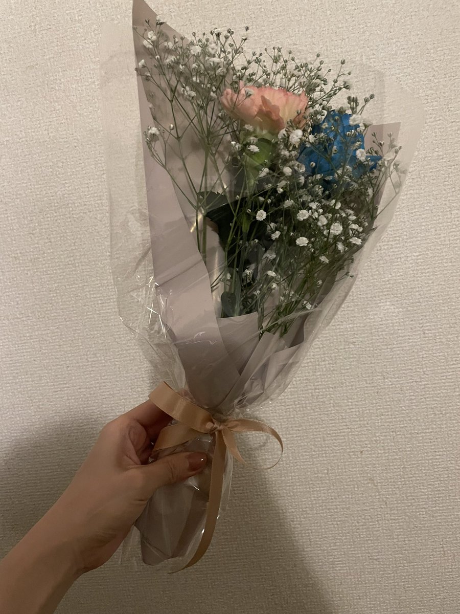 AlTni9's tweet photo. ゴッキャバありがとうございました！！
私の美声で皆様を笑わせる事ができ嬉しかったです☺️これでも普段パンクバンドのボーカルもやってます☺️笑
まじりっけなしに楽しい夜でした！！
来てくれた皆様ありがとう！まじであいしてるよ！ちゅっちゅ https://t.co/A40DZTrtsd