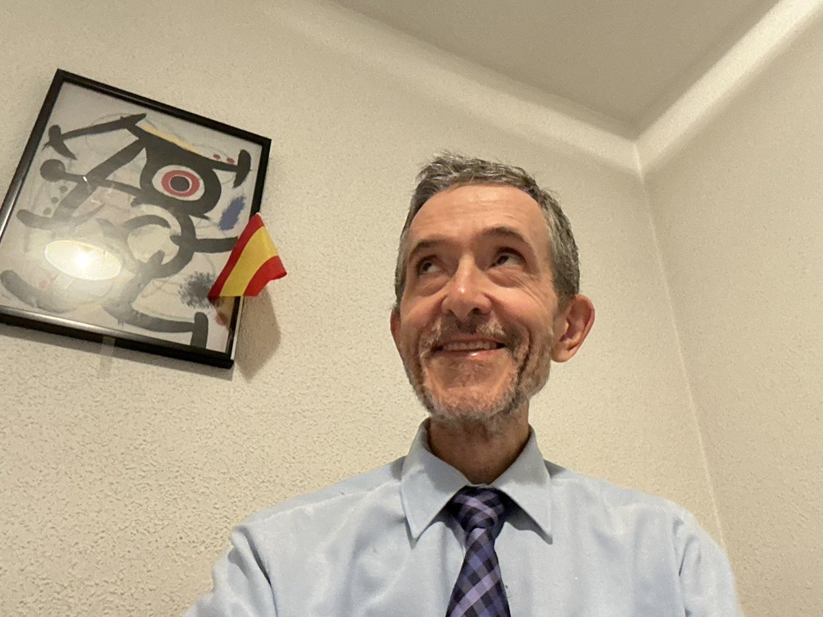 rafamavi's tweet photo. Jueves espero y deseo que ayer bien #loquemasquiero, nosotros en urgencias, bien en Villa Twins, las Zaragozas. Curro bien desde las 17:45 médico. #Alzheimer #hayquevivirlo #preocupado #agobiado #topami https://t.co/y3oIFqG05w